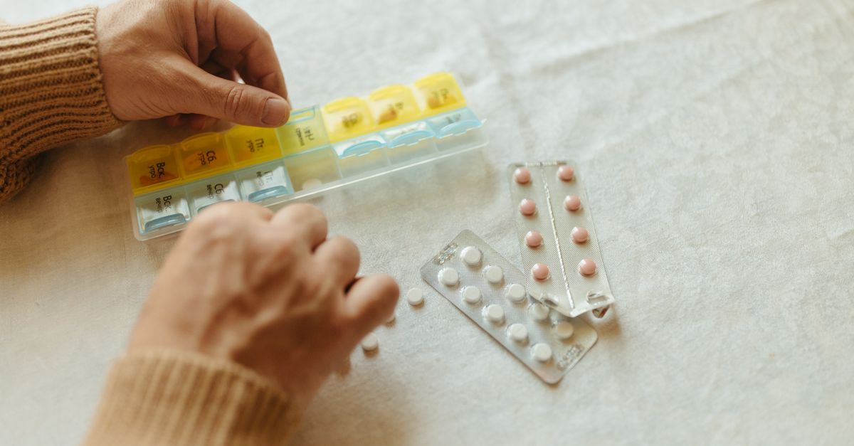 Pet Medication Notes To Keep At Home editorial image for Petatet.